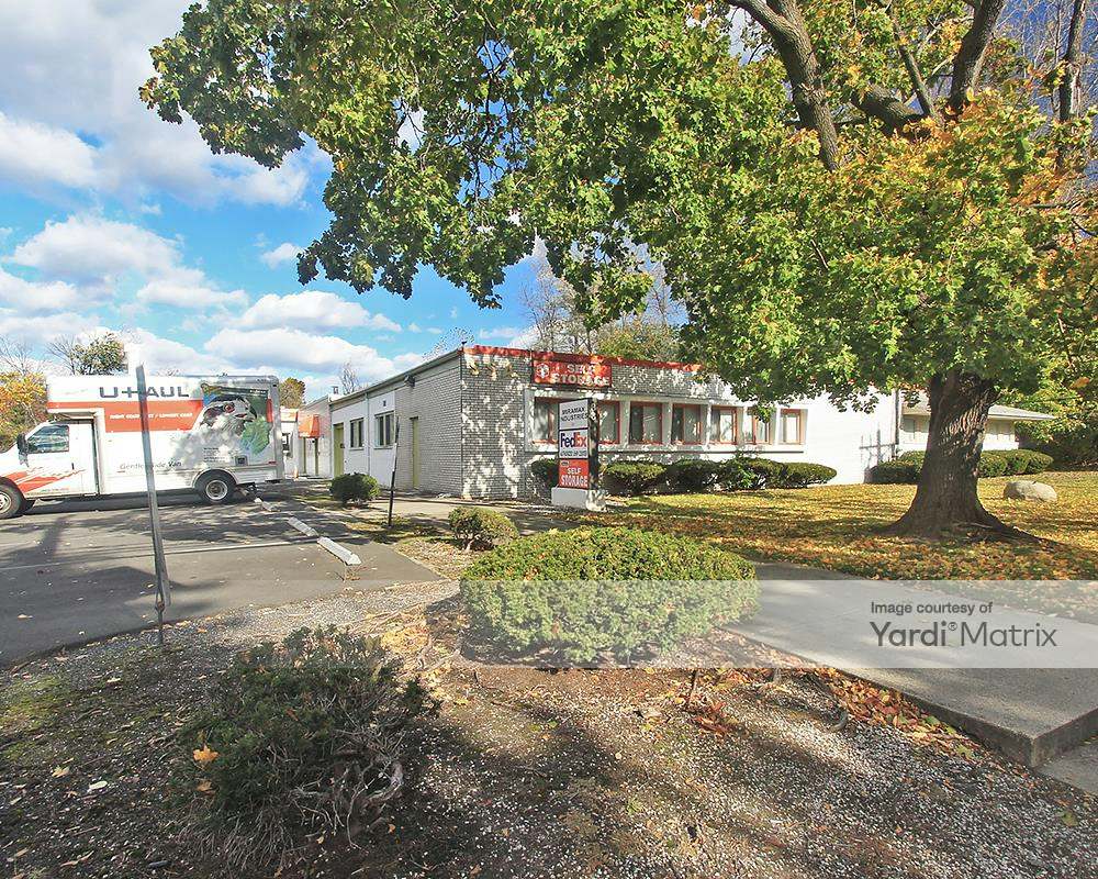 Tenafly Self Storage 83 North Summit Street, Tenafly RentCafe